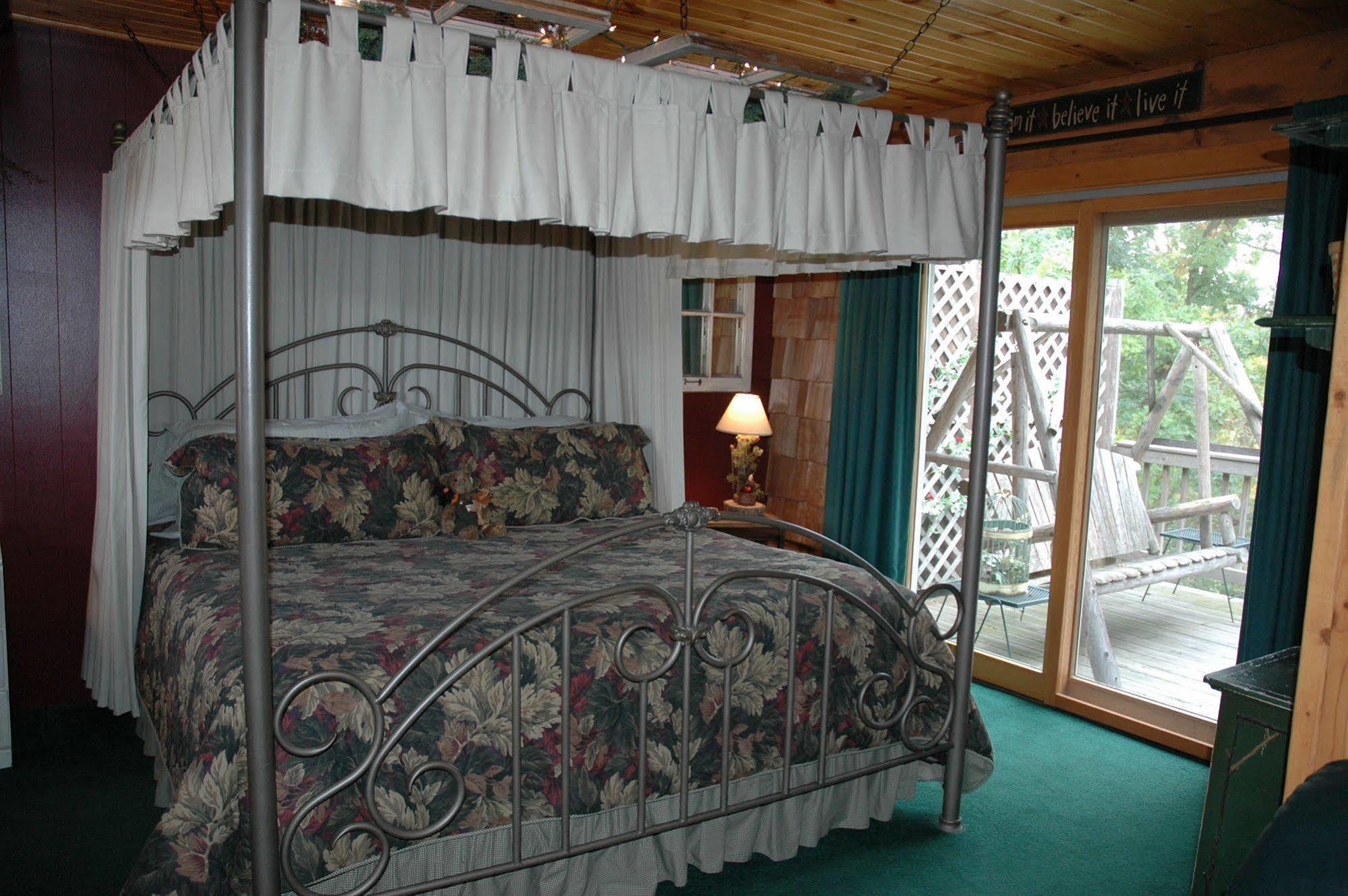 Lazy Cloud Bed and Breakfast Williams Bay Εξωτερικό φωτογραφία